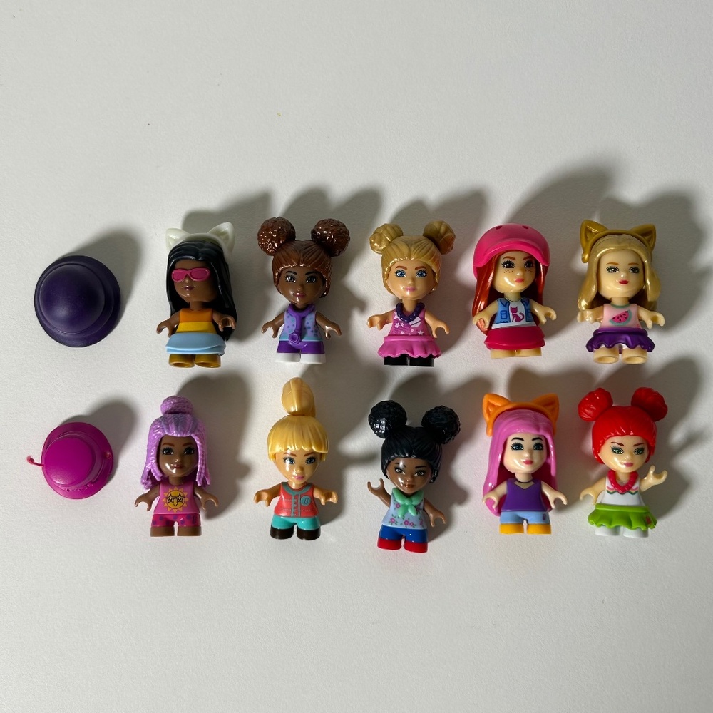 Mega Construx Barbie Figures Set Of 10 (B9)